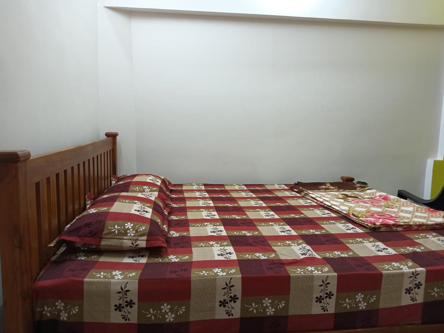 Kpr Residency Near Isha - Adiyogi Hotel Alāndurai Kültér fotó